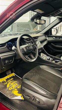 جیپ گراند شیرۆکی